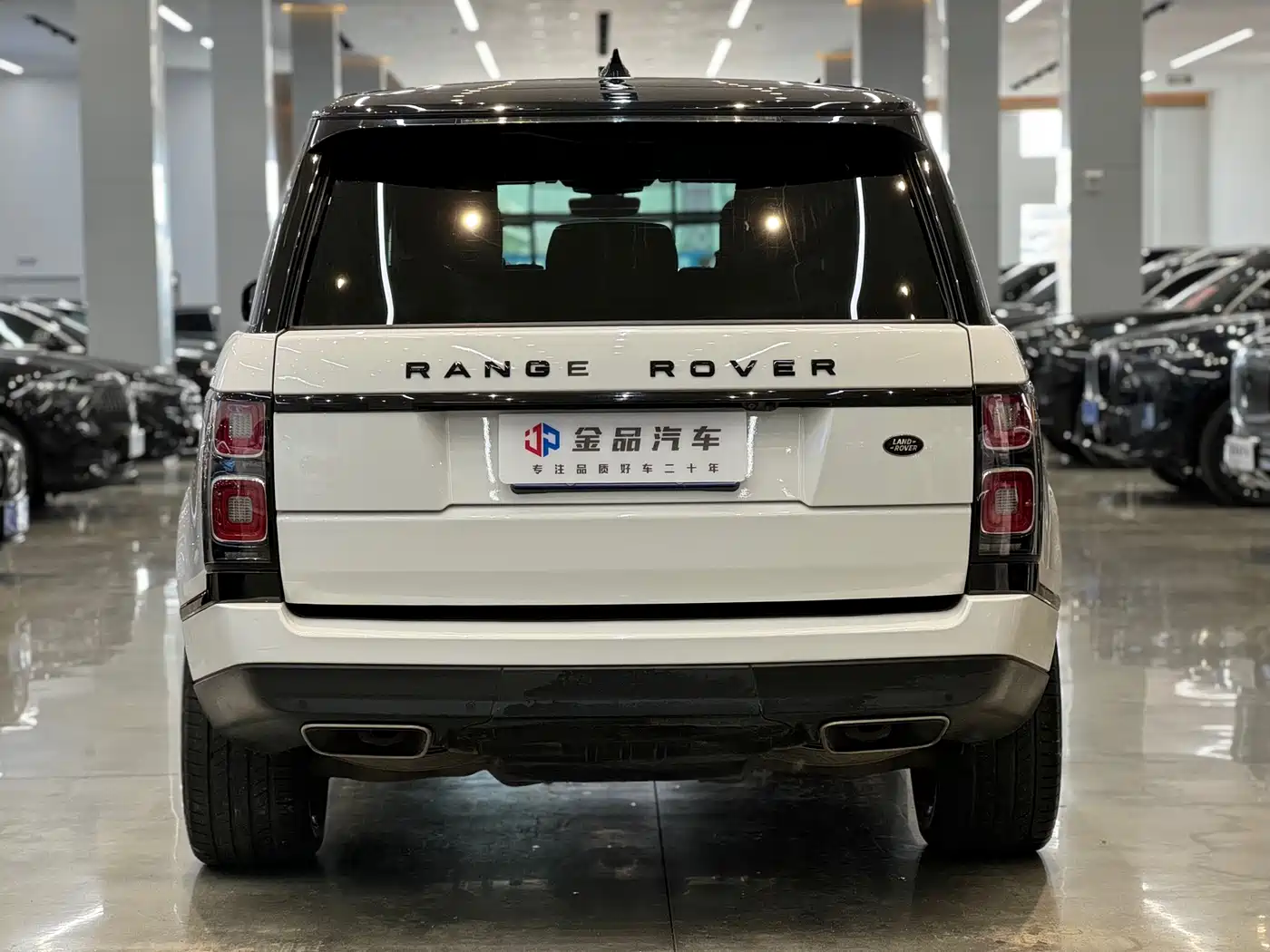Land Rover Range Rover 2019 3.0 SC V6 Heritage Extended Edition фото 5