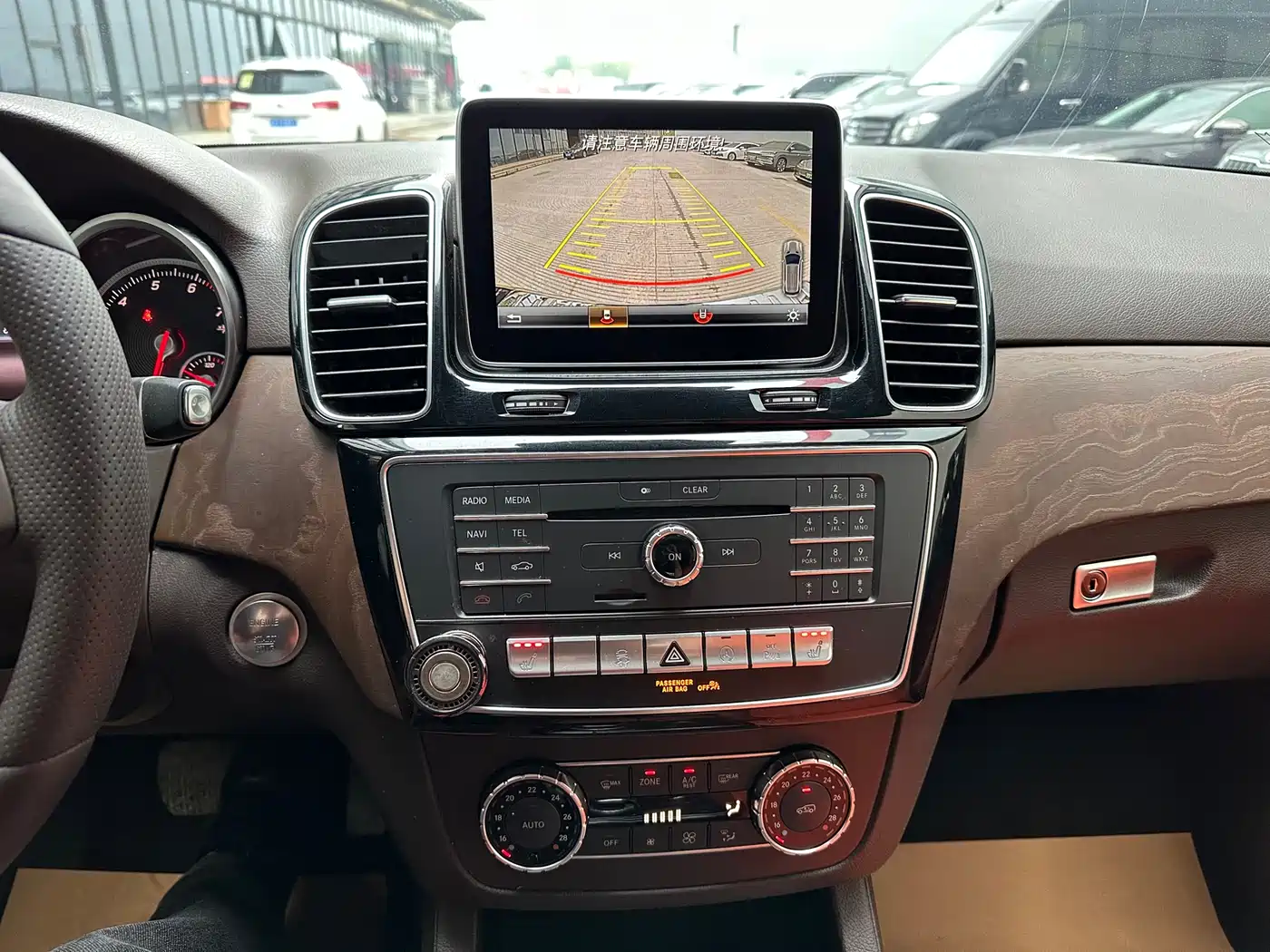 Mercedes-Benz GLE 2015 GLE 400 4MATIC фото 16