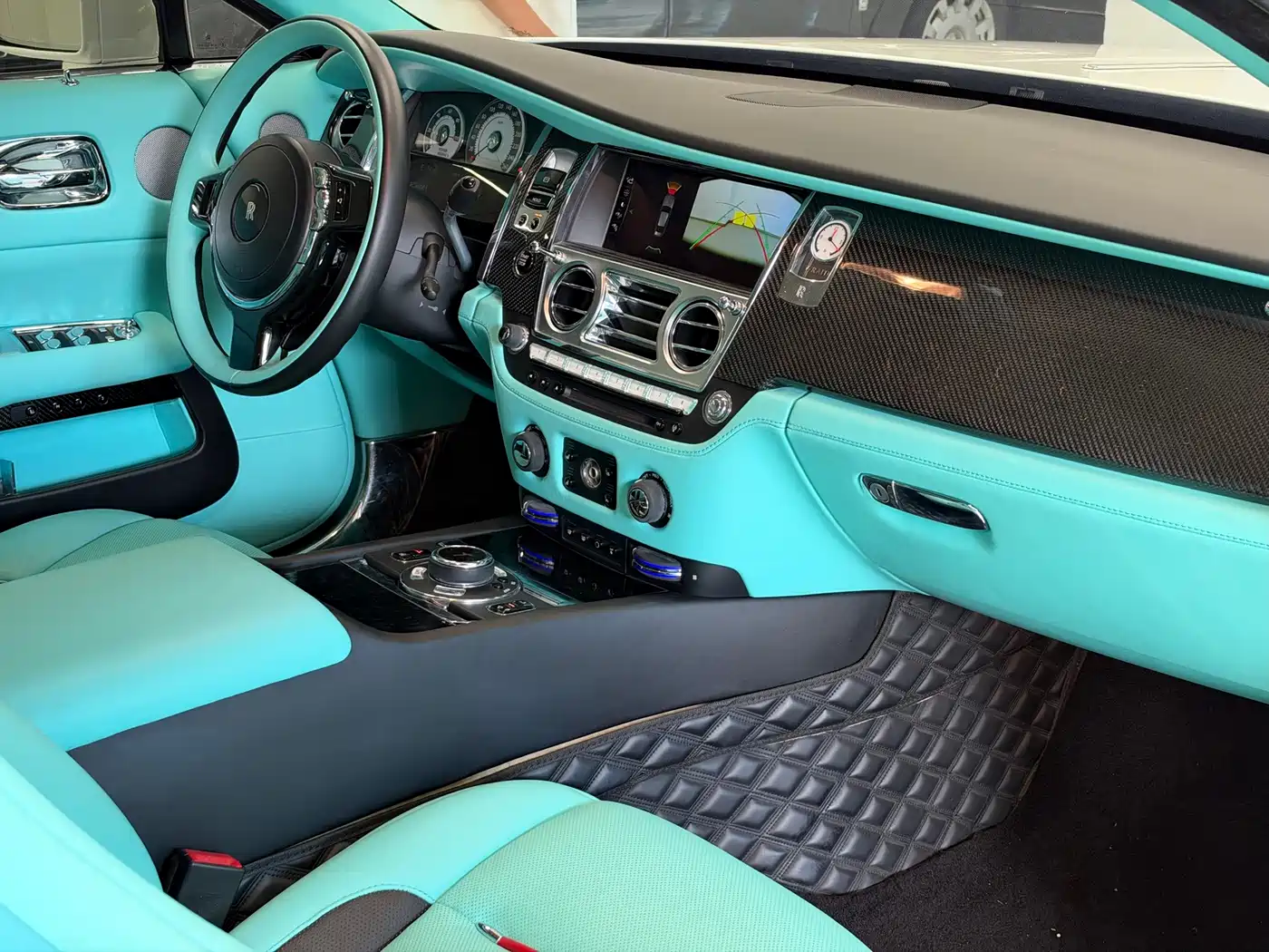 Rolls-Royce Wraith 2015 2013 6.6T Standard