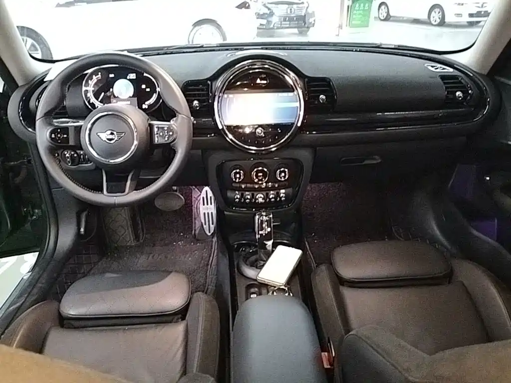 MINI CLUBMAN 2022 2022 Facelift 1.5T COOPER Connoisseur