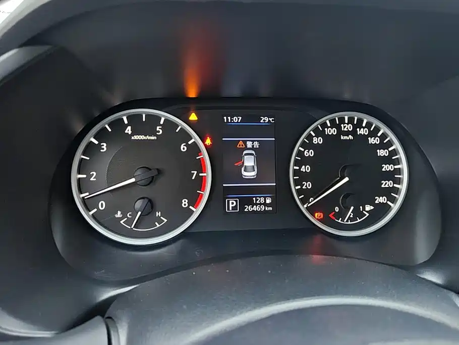 Nissan SYLPHY, миниатюра 14