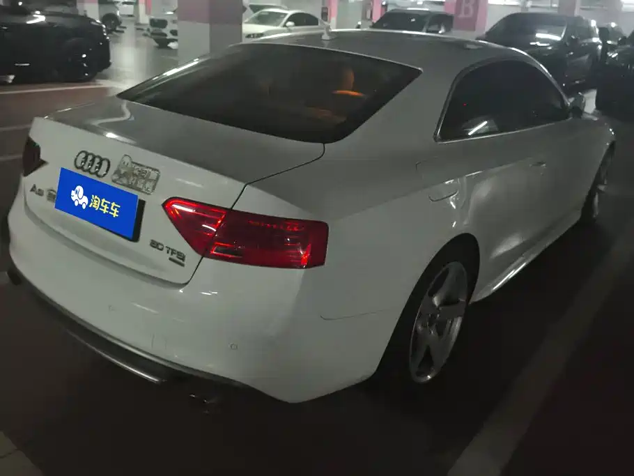 Фото 3 - Audi A5 (Import)