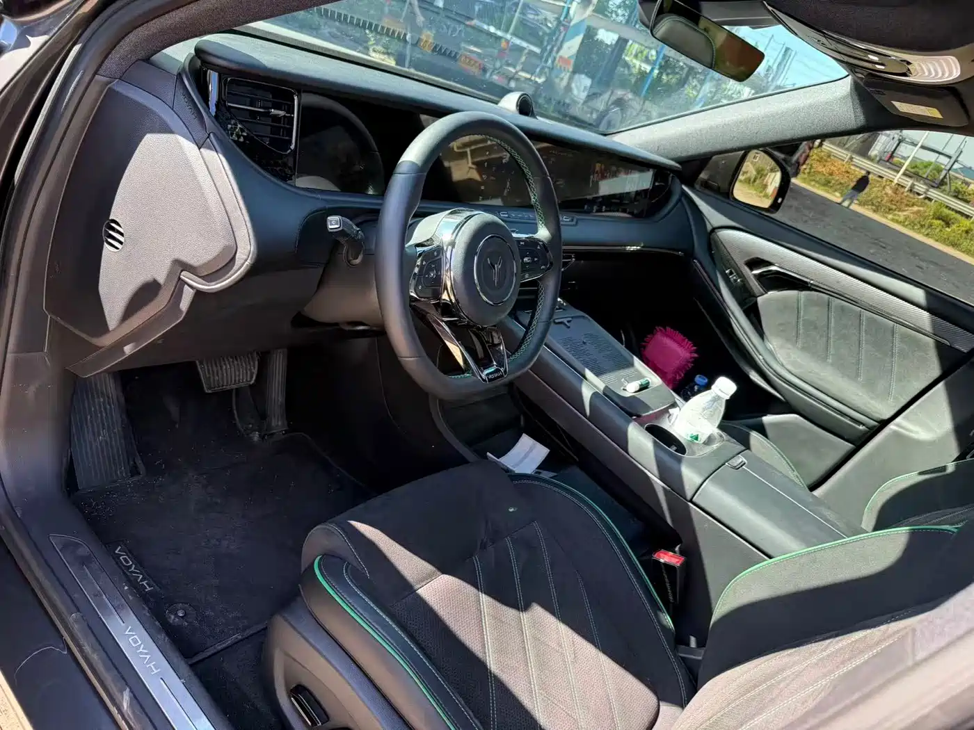 Voyah Auto VOYAH FREE 2025 318 259km 4WD Explorer Edition фото 7