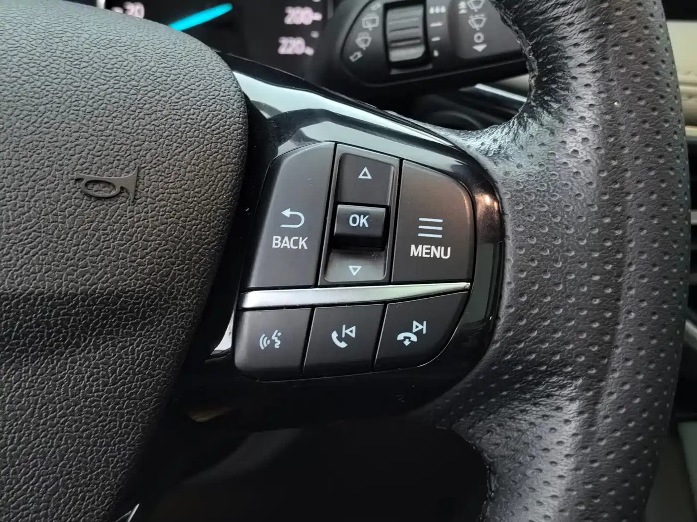 Ford Escape 2022 2020 EcoBoost 245 2WD Premium Edition
