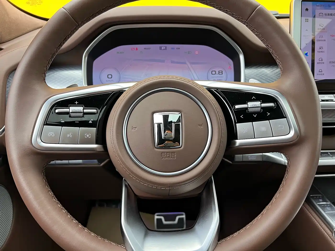 TANK TANK 700 NEW ENERGY