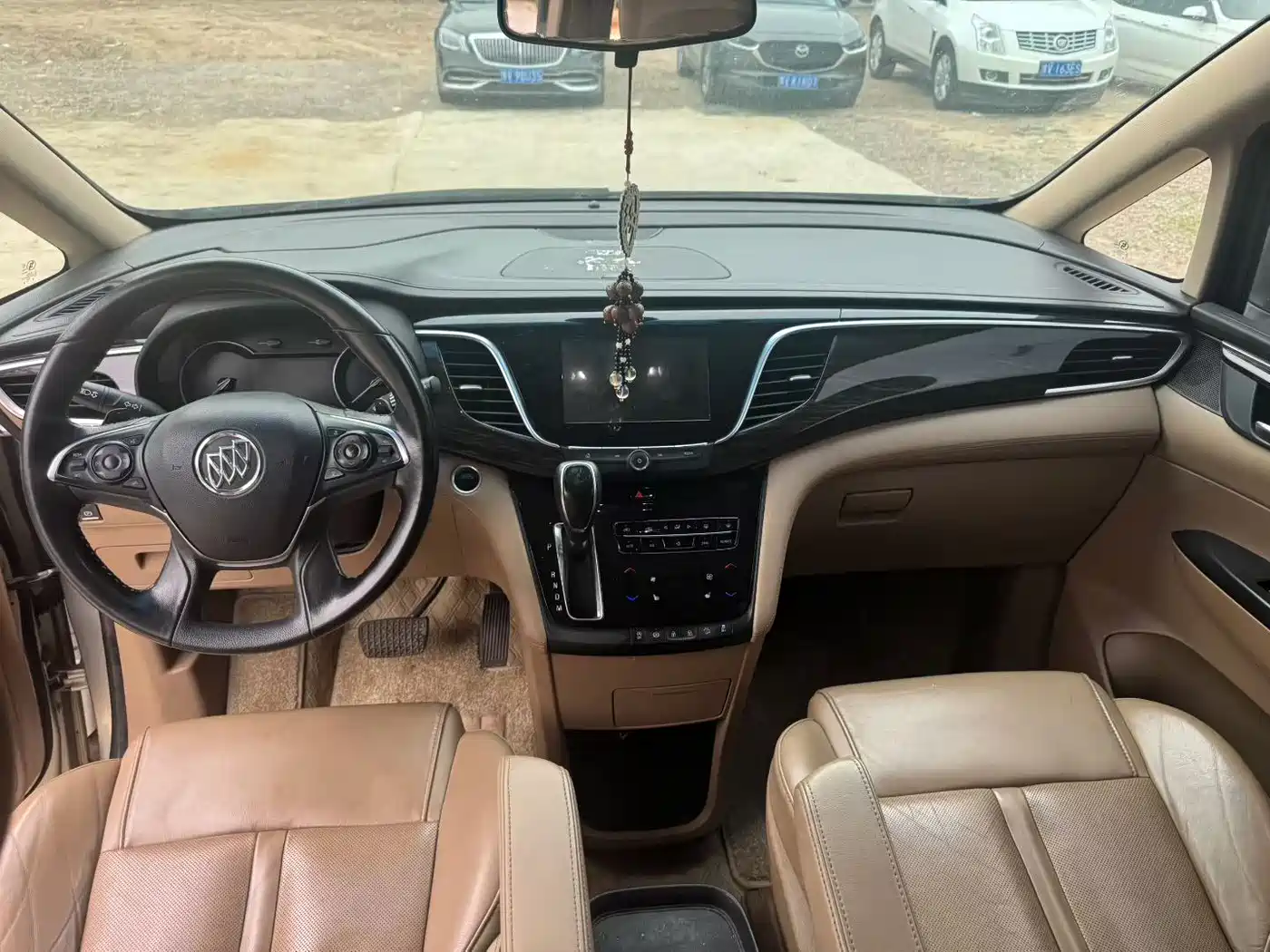 Buick GL8 2017 ES 28T Luxury China V фото 7