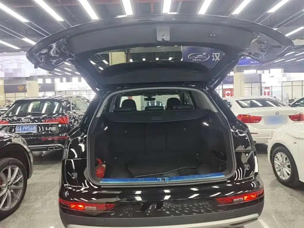 Audi Q5L 2020 45 TFSI Premium Elegance фото 19