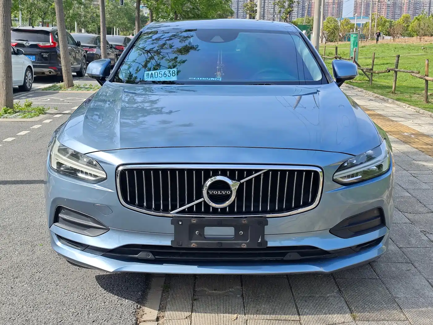 Volvo S90 2018 T4 Momentum Edition фото 2
