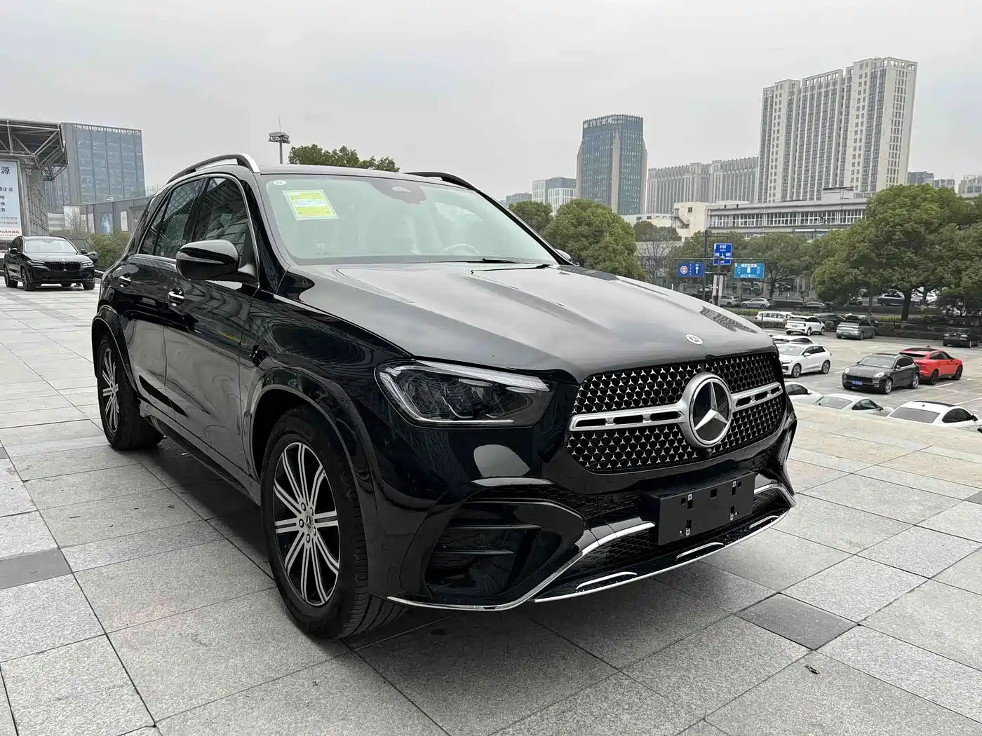 Mercedes-Benz GLE 2025 GLE 350 4MATIC Fashion фото 2