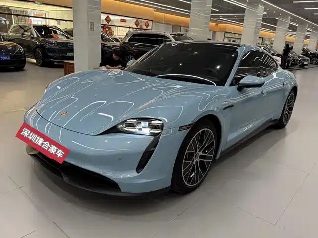  Porsche Taycan 2020 Taycan
