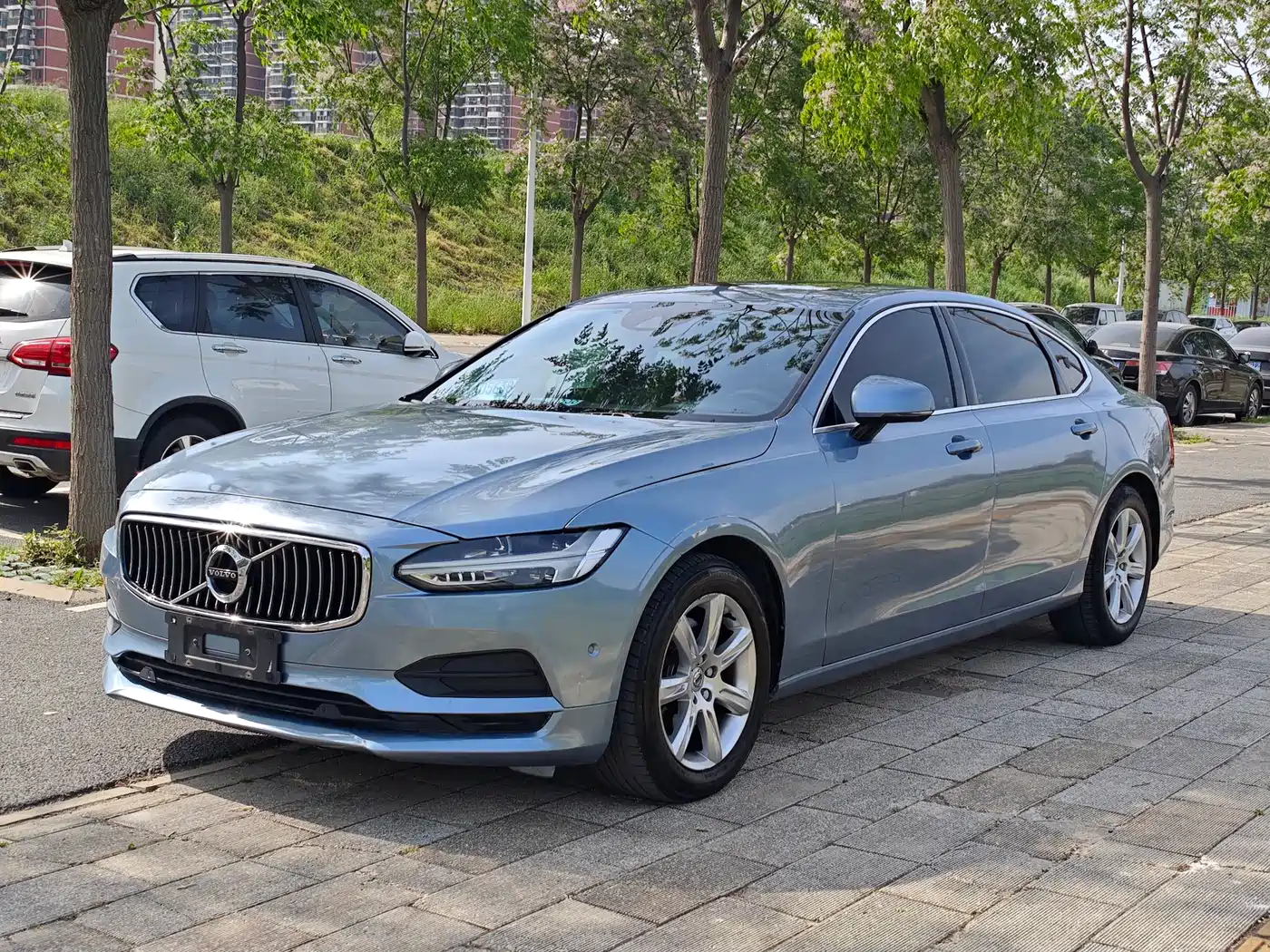 Volvo S90 2018 T4 Momentum Edition
