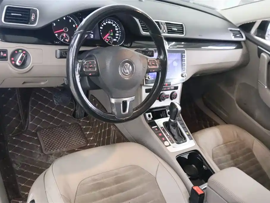 Volkswagen Magotan 2015 Facelift 1.8TSI Luxury фото 10