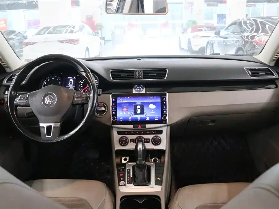 Volkswagen Magotan 2015 Facelift 1.8TSI Luxury фото 5