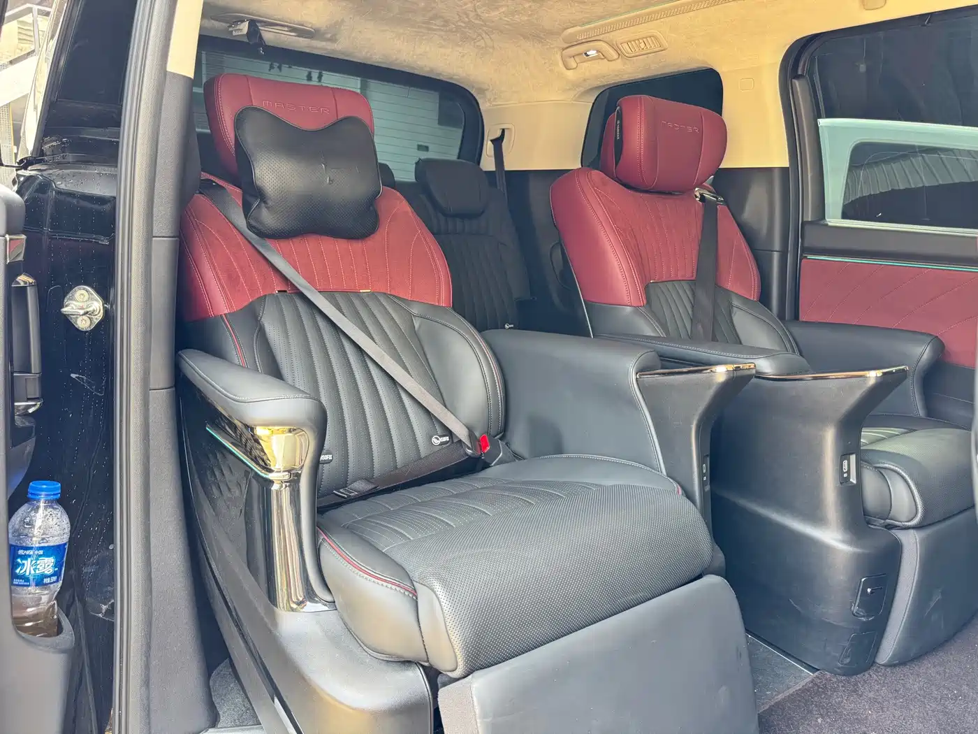 GAC Trumpchi Trumpchi E9 2025 2025 Model E9 Super Fast Charging Champion