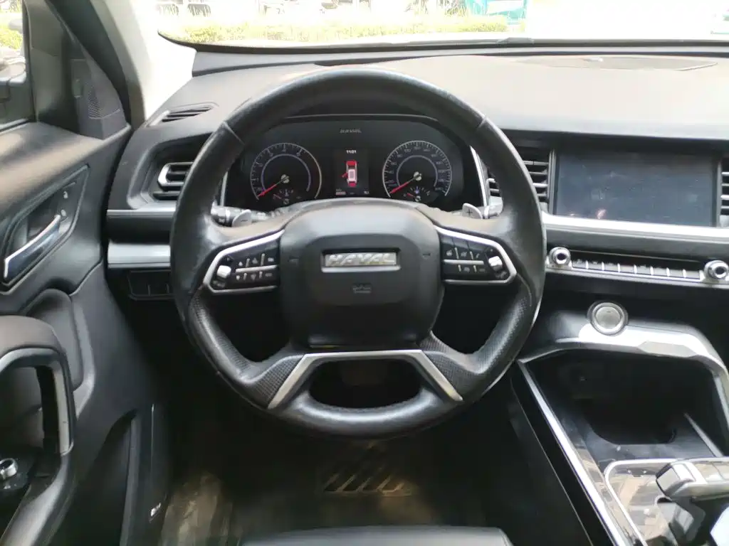 Фото 6 - Haval H6
