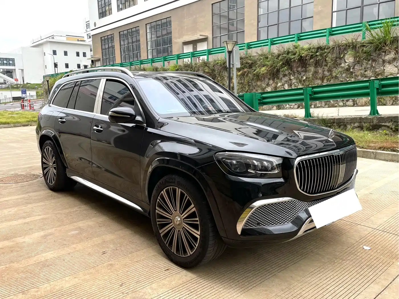 MERCEDES-BENZ MAYBACH GLS