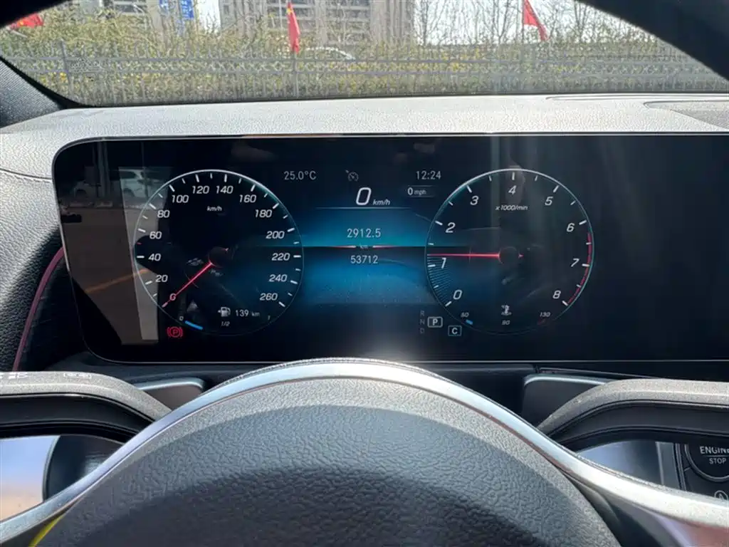 Mercedes-Benz GLB 2022 GLB 220 4MATIC фото 12