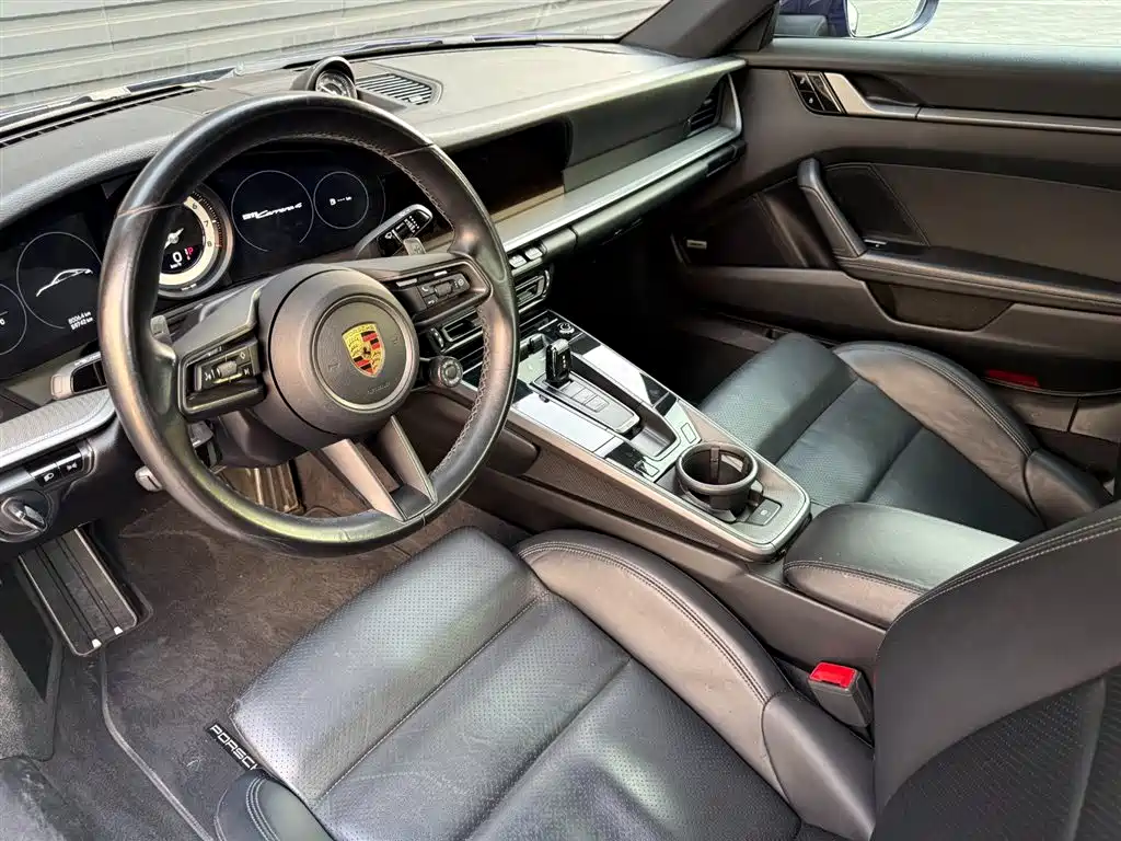 Porsche 911 2020 Carrera 4 3.0T фото 9