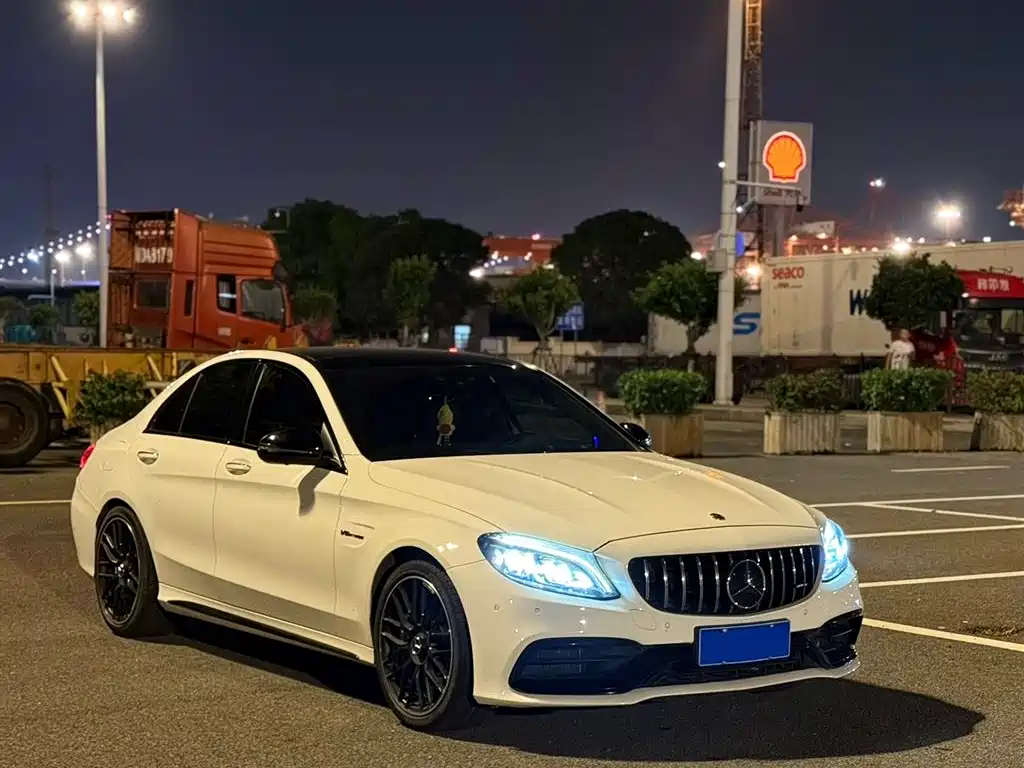 Mercedes-Benz C-Class AMG 2019 AMG C 63 фото 3
