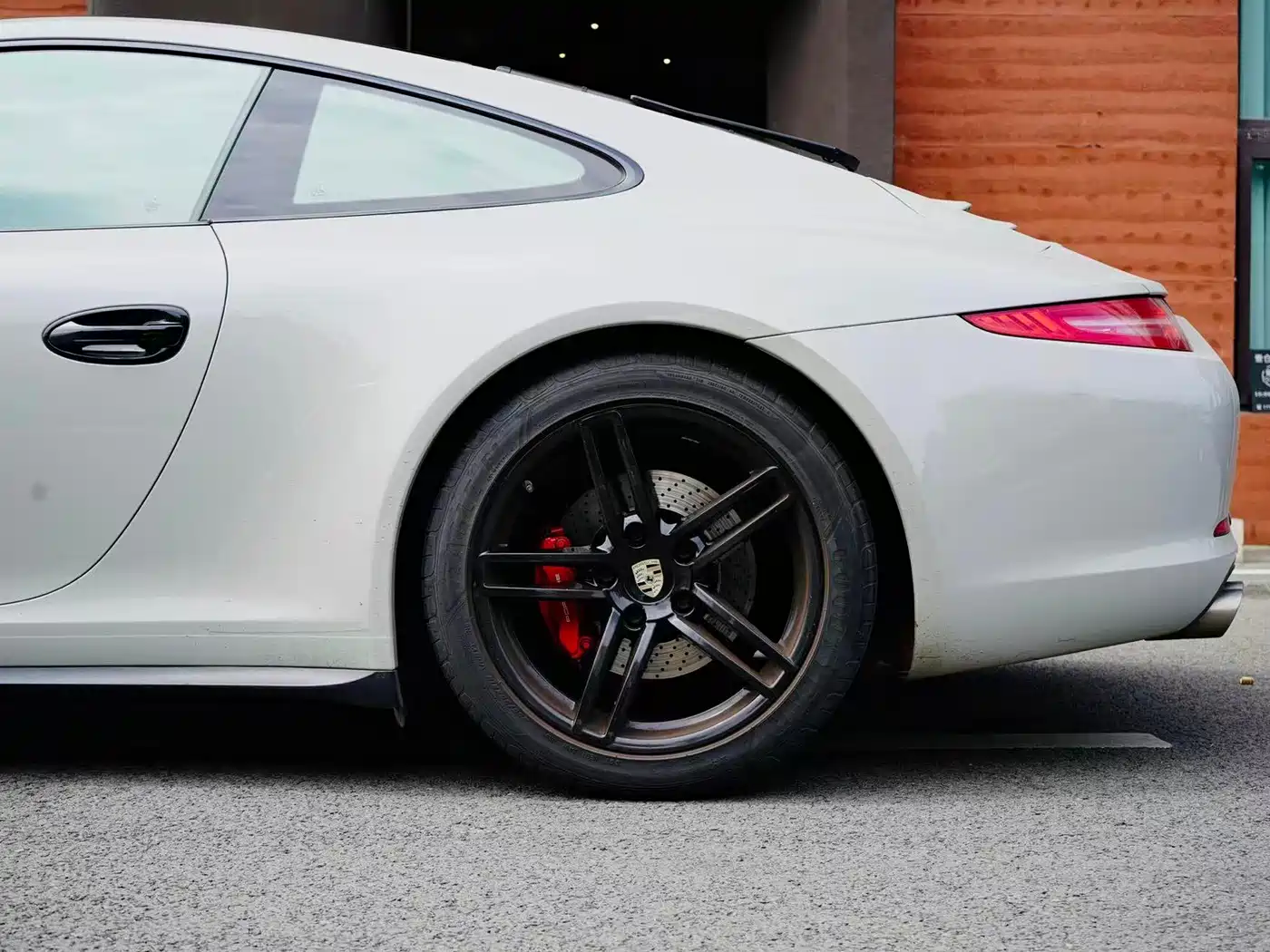 Porsche 911 2013 Carrera 4S 3.8L фото 7