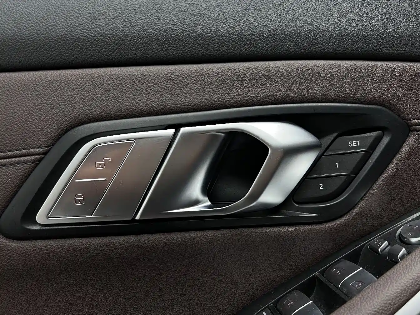 BMW 3 Series 2020 325Li M Sport Package фото 29