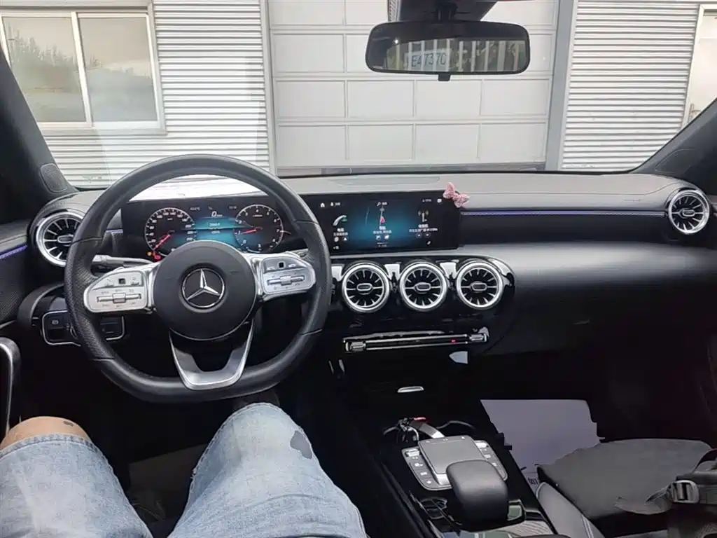 MERCEDES-BENZ CLASS A