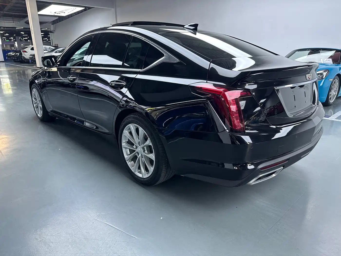 CADILLAC CT5