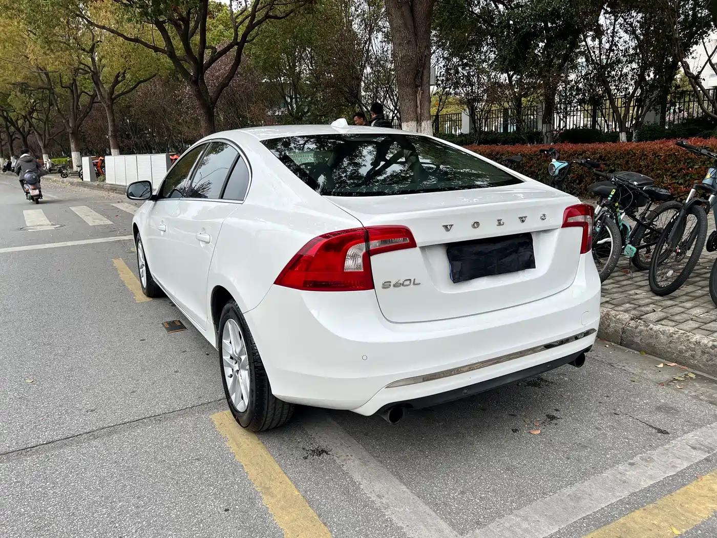 Фото 5 - Volvo S60