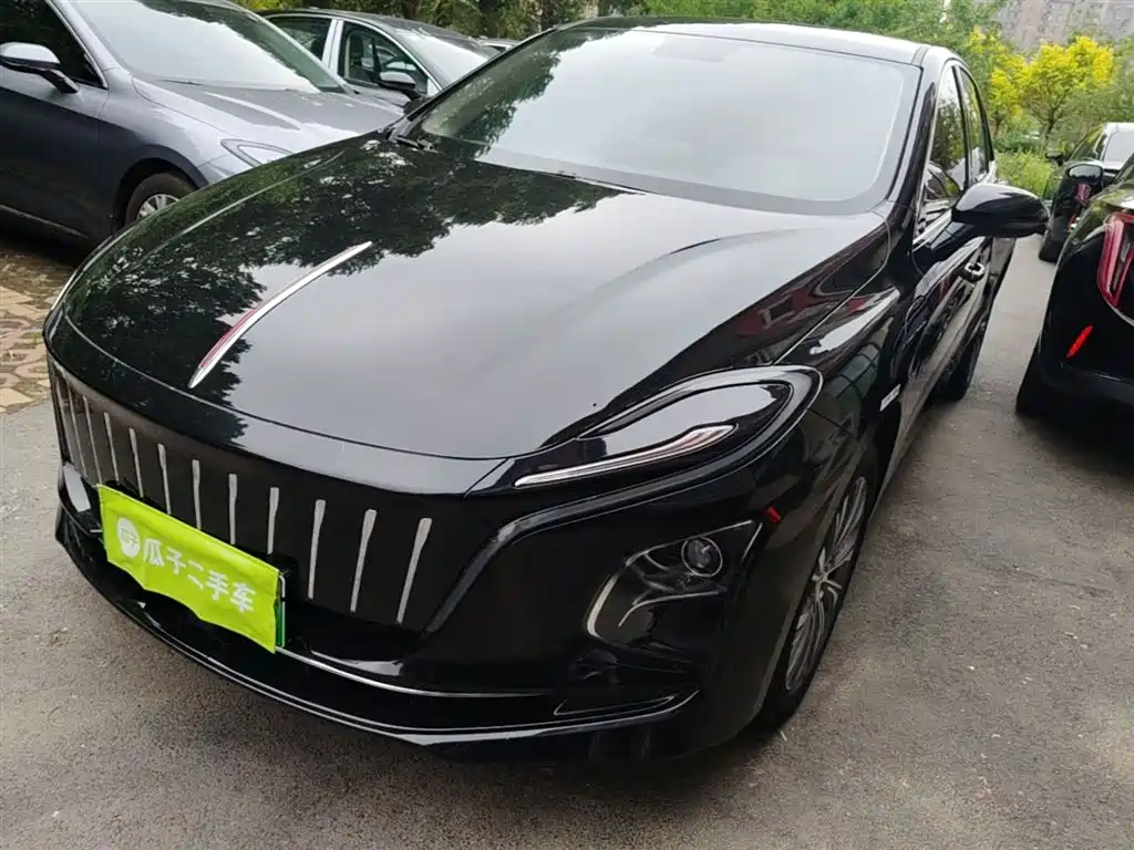 Hongqi E-QM5 2024 Model 610km PLUS фото 2