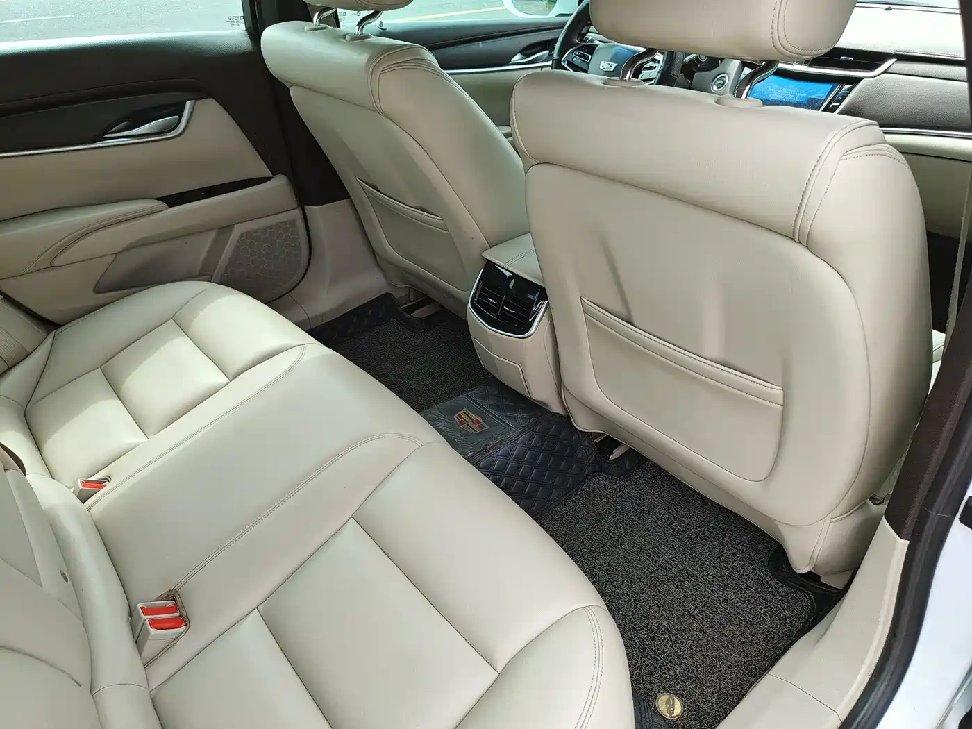 Cadillac XTS 2017 28T Technology фото 16