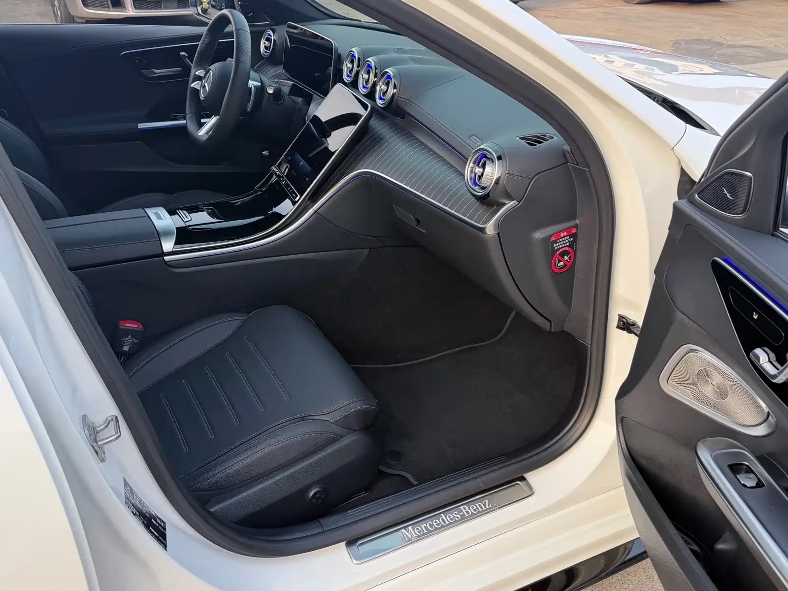 Фото 6 - Mercedes-Benz C-Class