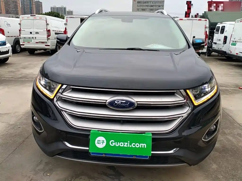 Фото 3 - Ford Edge