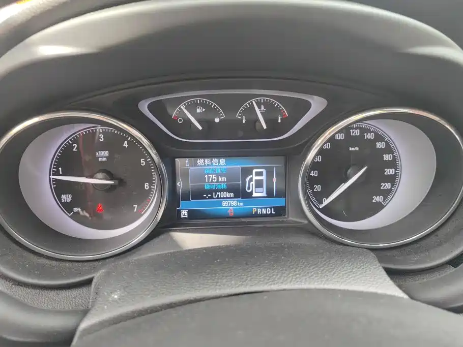 Photo 14 - Buick Envision Plus