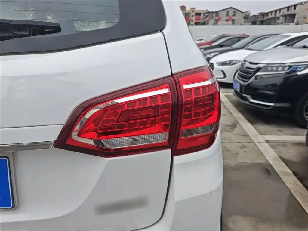 Haval H6 2015 Sport 1.5T Automatic 2WD Luxury фото 8