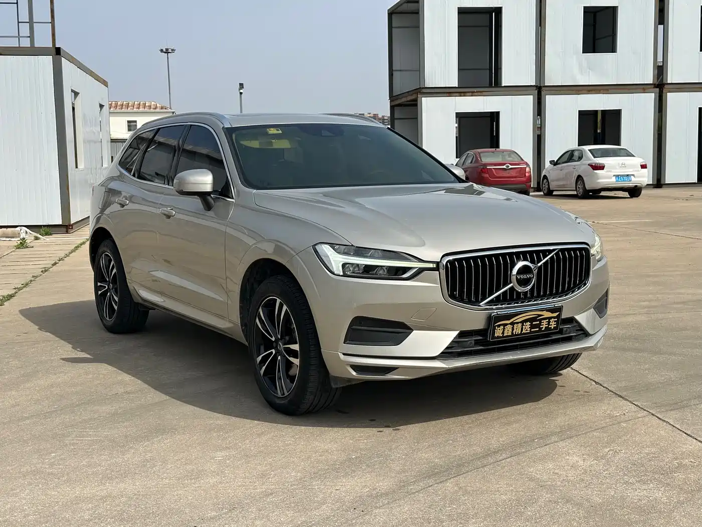 Photo 3 - Volvo XC60