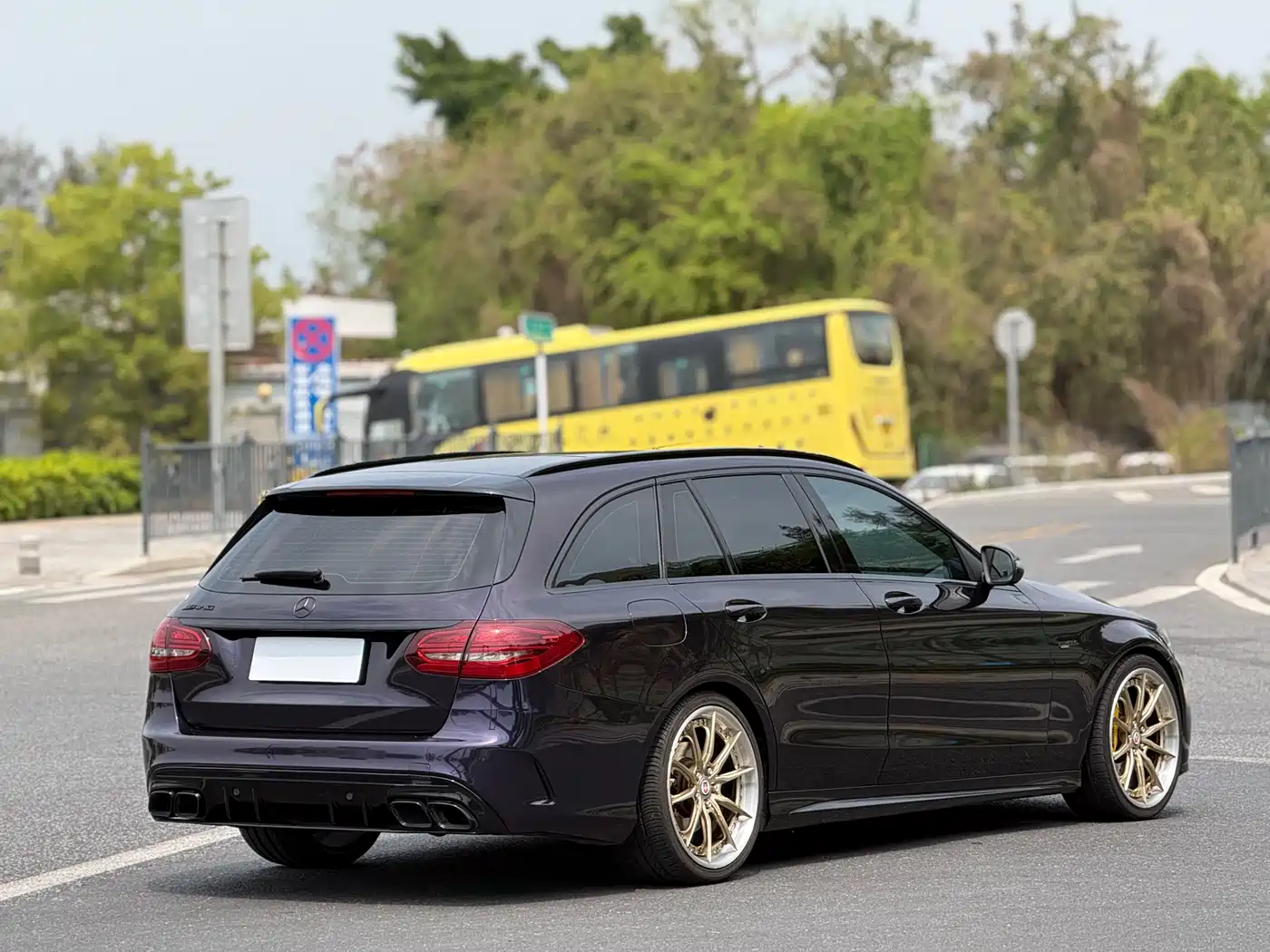 MERCEDES-BENZ C CLASS