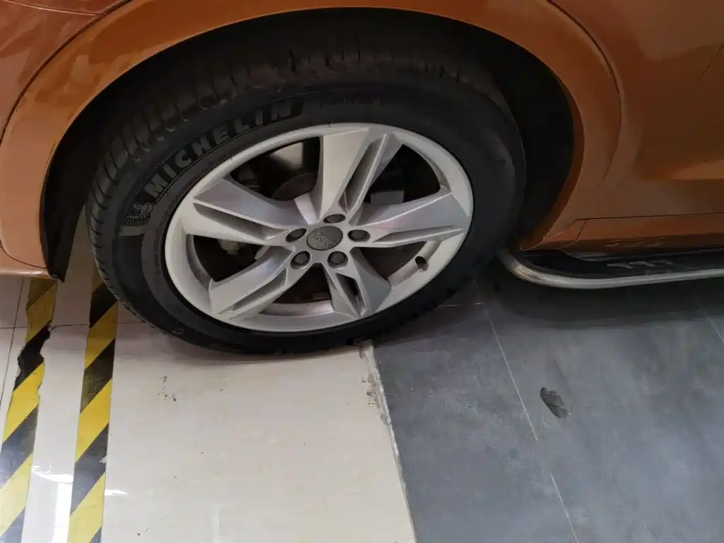 Audi Q3 2016 Model 30 TFSI Style фото 23