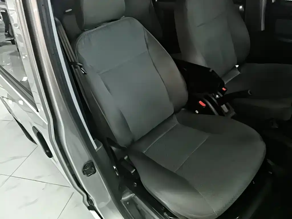 Wuling Motors Wuling Rongguang 2025 2021 1.5L Extended Standard AC Version L3C