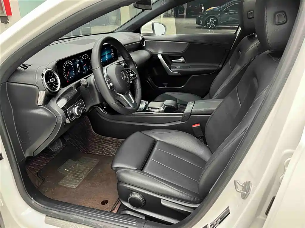 MERCEDES-BENZ A CLASS