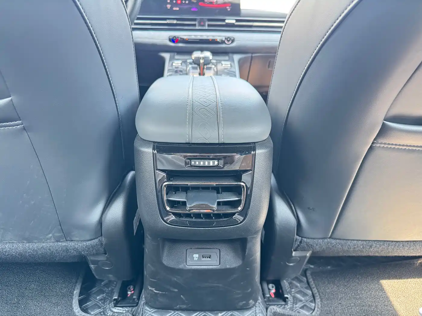 GAC Trumpchi Trumpchi Emkoo 2023 400T Automatic R PRO фото 12