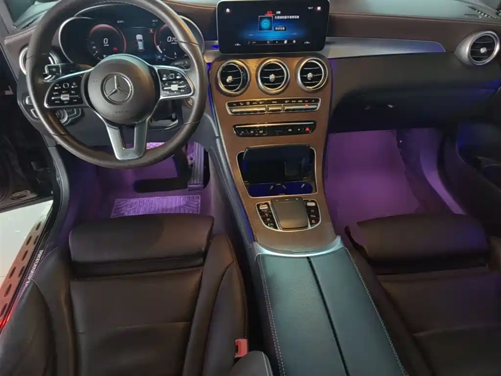 Mercedes-Benz GLC 2020 GLC 260 L 4MATIC Luxury фото 10