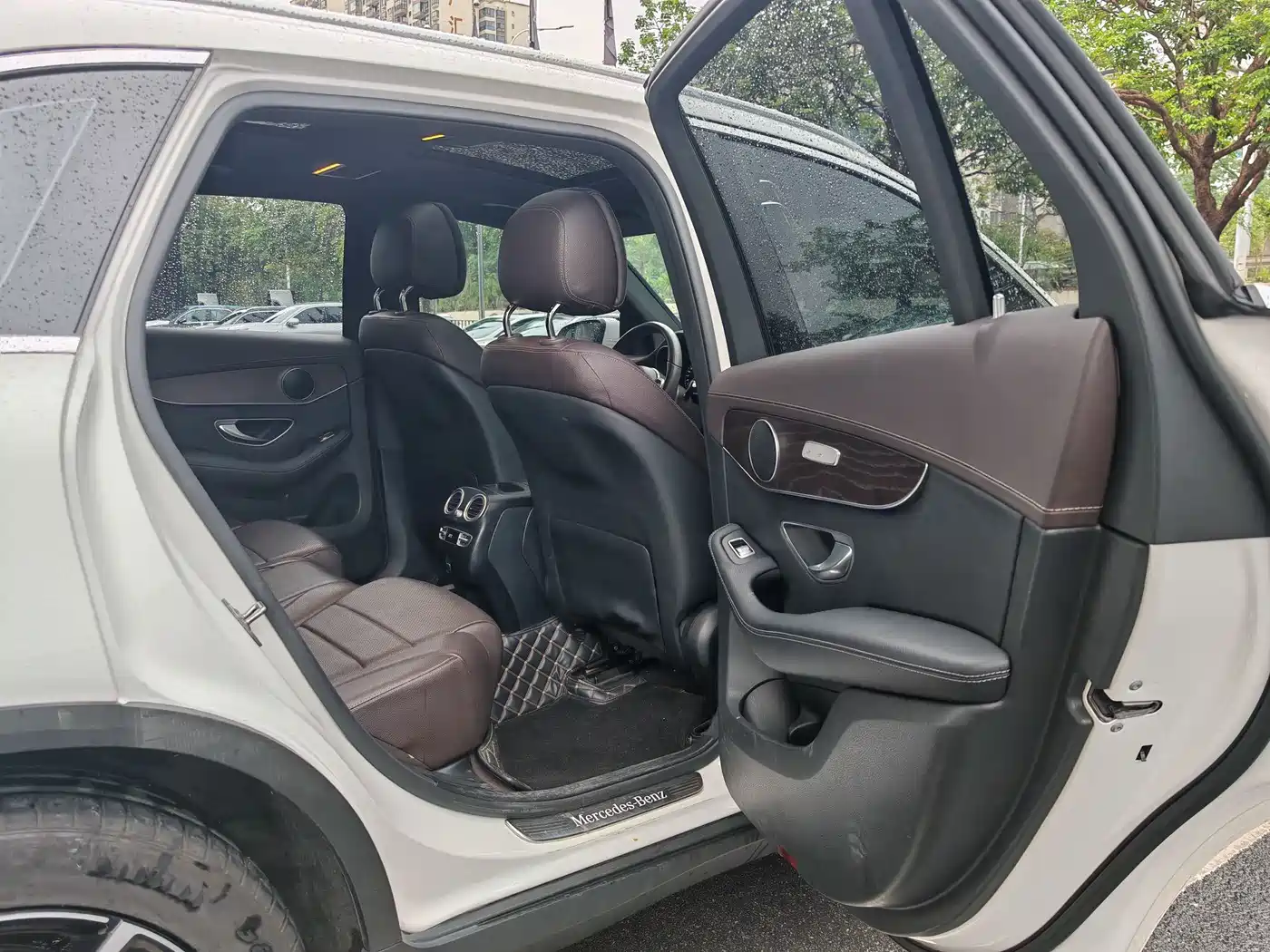 Mercedes-Benz GLC 2021 GLC 260 L 4MATIC Luxury фото 17