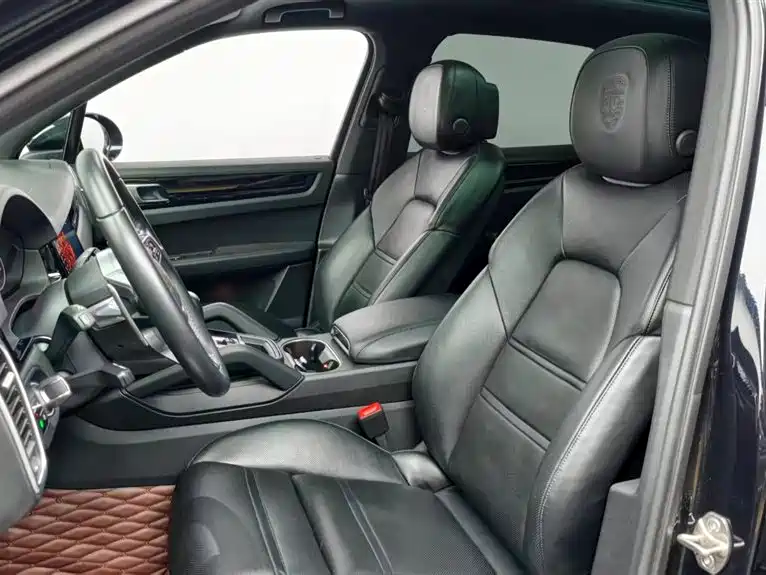 PORSCHE CAYENNE NEW ENERGY