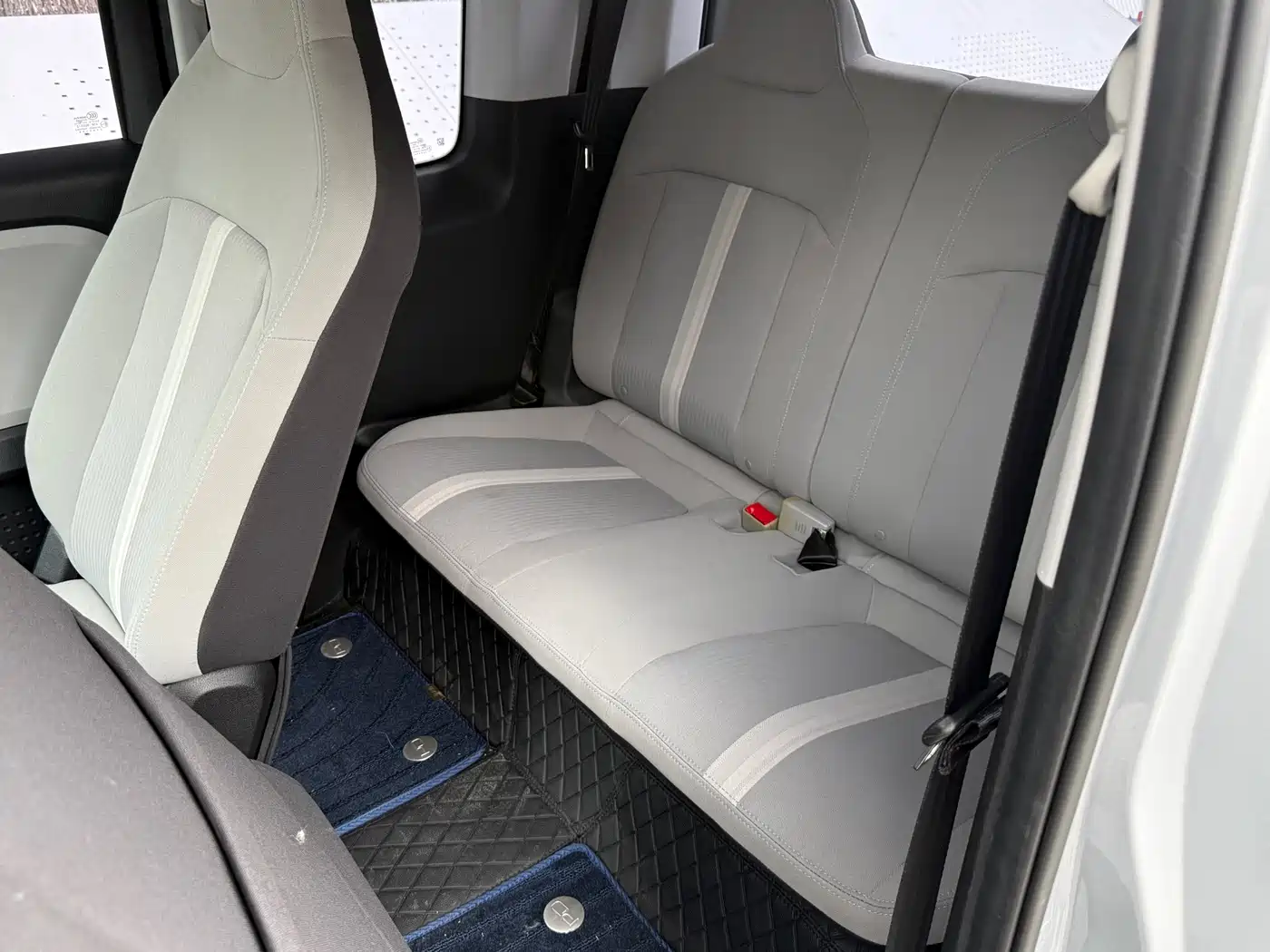 Wuling Motors Wuling Air ev 2023 2023 Model 4-Seater Standard Edition
