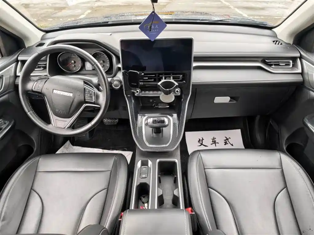 Haval M6 2021 PLUS 1.5T DCT Elite Smart Connect фото 6