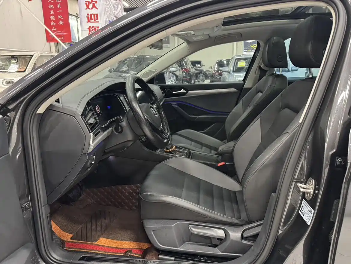 Volkswagen Sagitar 2021 200TSI DSG Surpassing Edition фото 9
