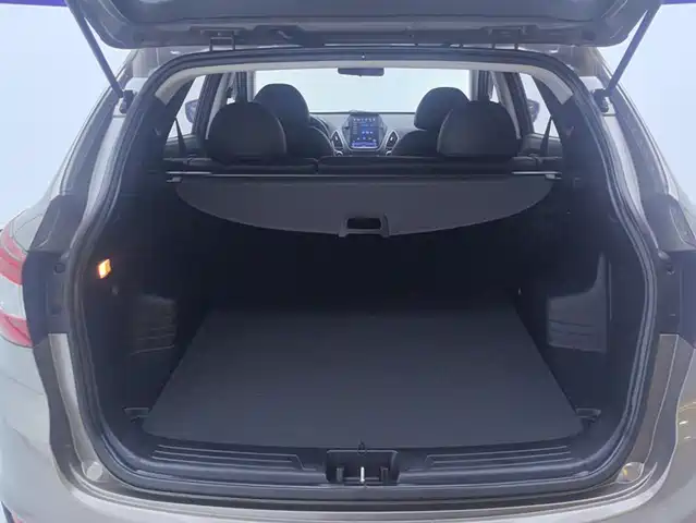 Hyundai Beijing Hyundai ix35 2015 2.0L Automatic 2WD Smart China V — фото 4