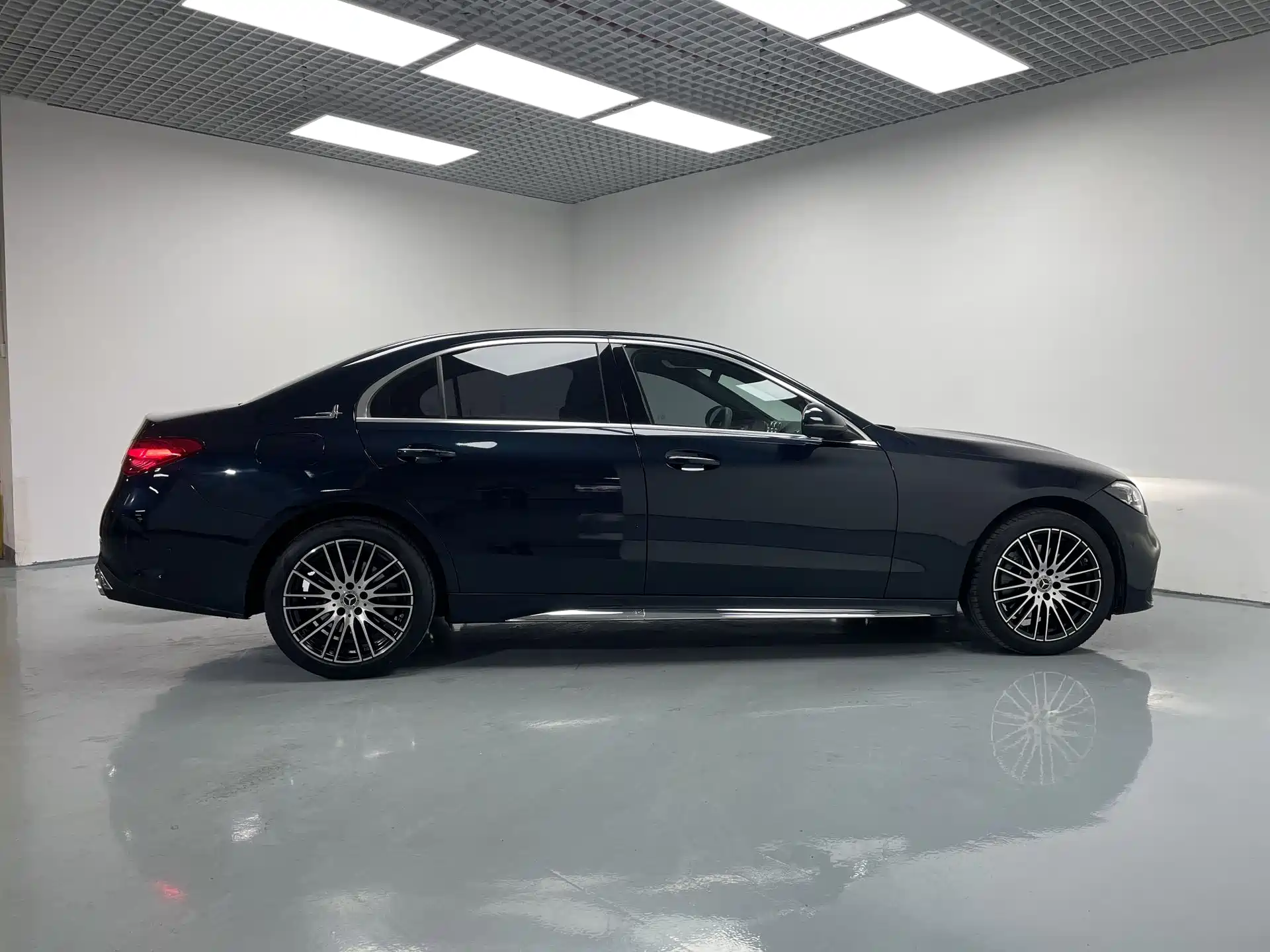 Фото 6 - Mercedes-Benz C-Class
