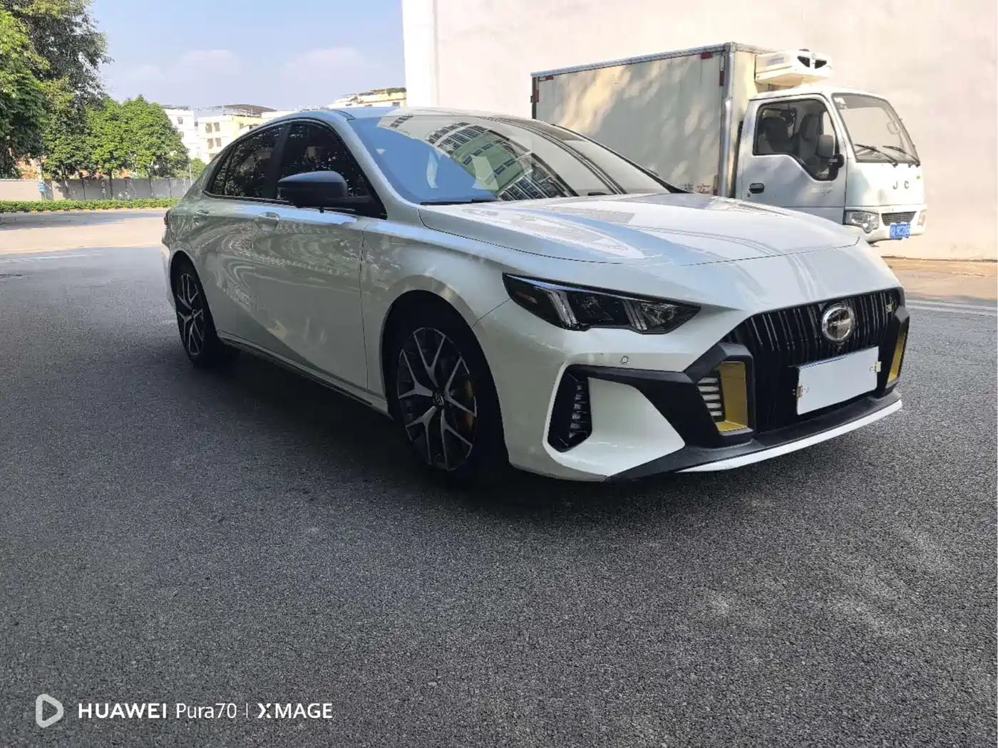 GAC Trumpchi Trumpchi Emkoo 2021 270T DCT J16 Edition фото 3