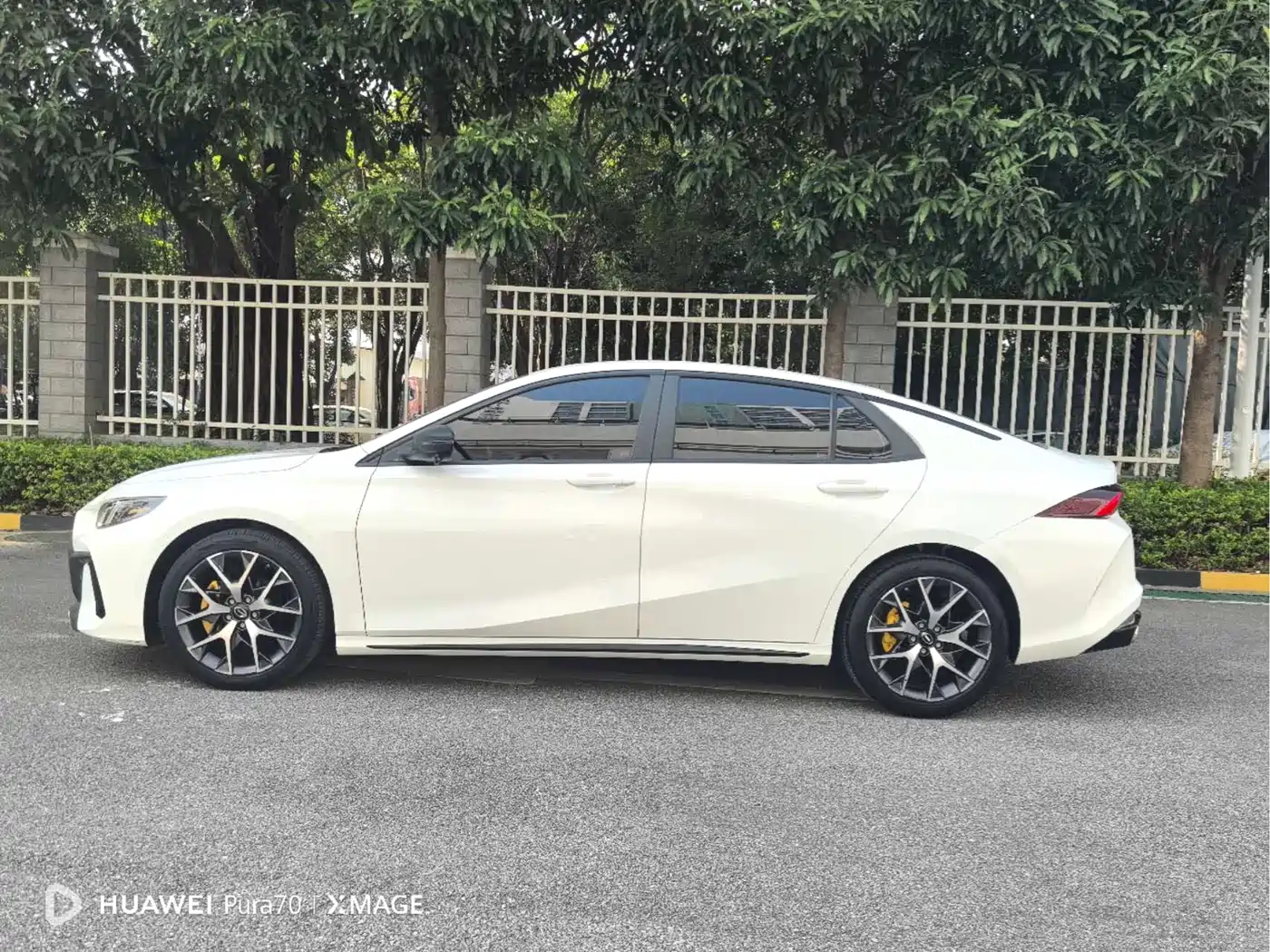 GAC Trumpchi Trumpchi Emkoo 2021 270T DCT J16 Edition фото 14